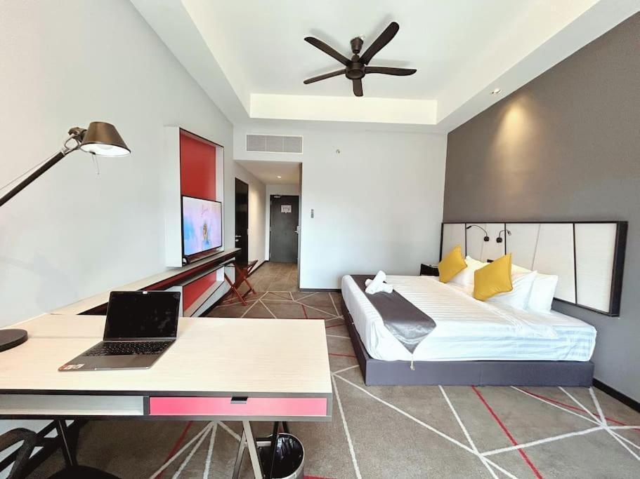 M101 Klcc Kl City King Suites By Livin クアラルンプール エクステリア 写真