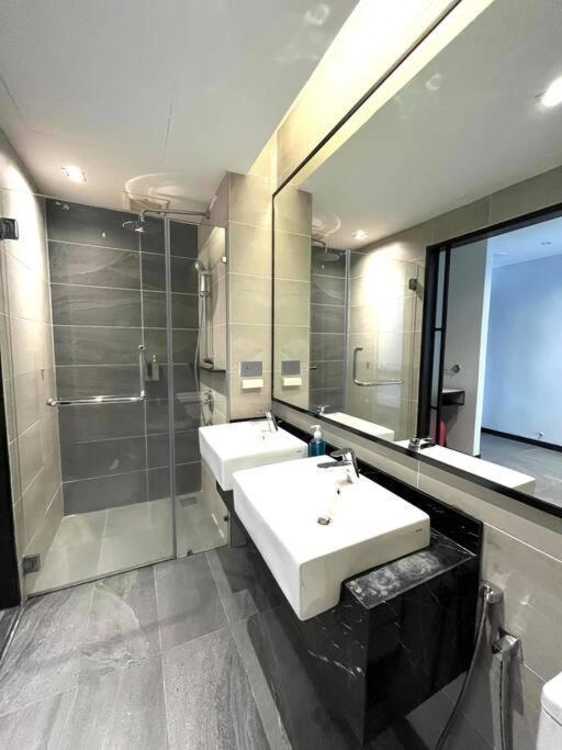 M101 Klcc Kl City King Suites By Livin クアラルンプール エクステリア 写真