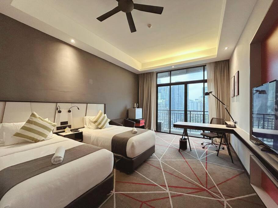 M101 Klcc Kl City King Suites By Livin クアラルンプール エクステリア 写真
